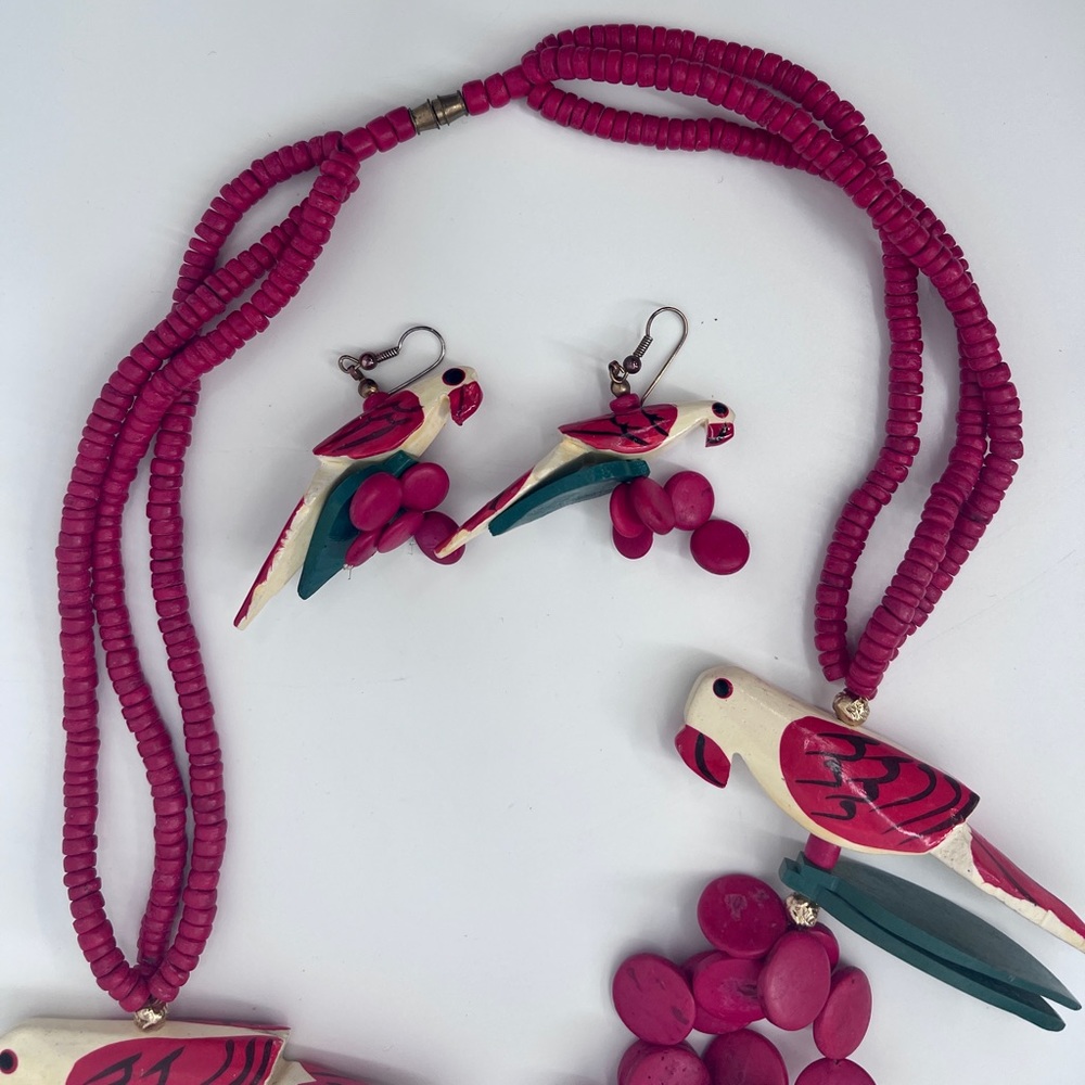 VINTAGE WOOD NECKLACE AND EARRINGS - Picture 7 of 11